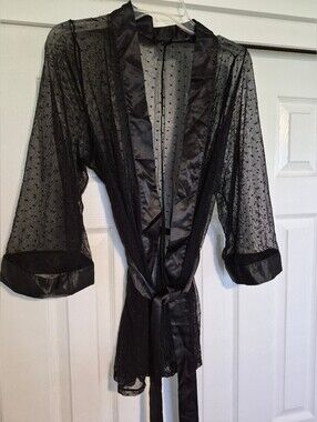 Exposed Brand Lace-All-Over Satin Trimmed Black Robe w/ Belt sz S/M